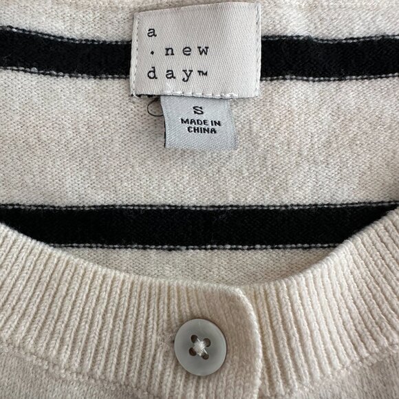 A New Day Striped Button-Up Cardigan Sweater Size Small - Picture 8 of 9